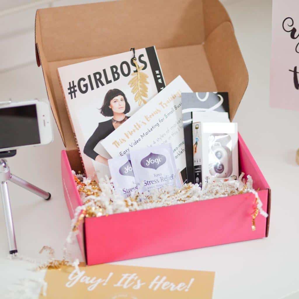 12 Best Women's Lifestyle Subscription Boxes - Urban Tastebud Lifestyle Subscription Boxes and Their Impact on Sales