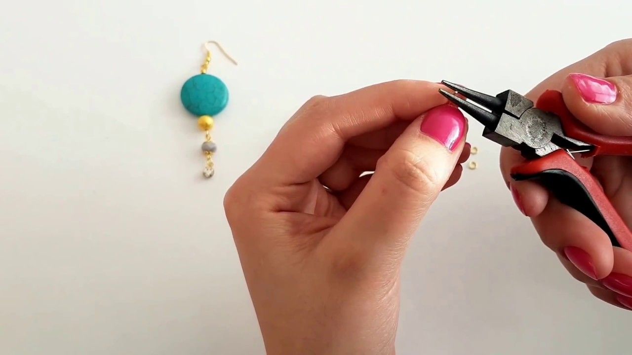 3 Jewelry Marketing Ideas to Attract More Customers - Kolau Blog How to Use Storytelling to Sell Custom Jewelry
