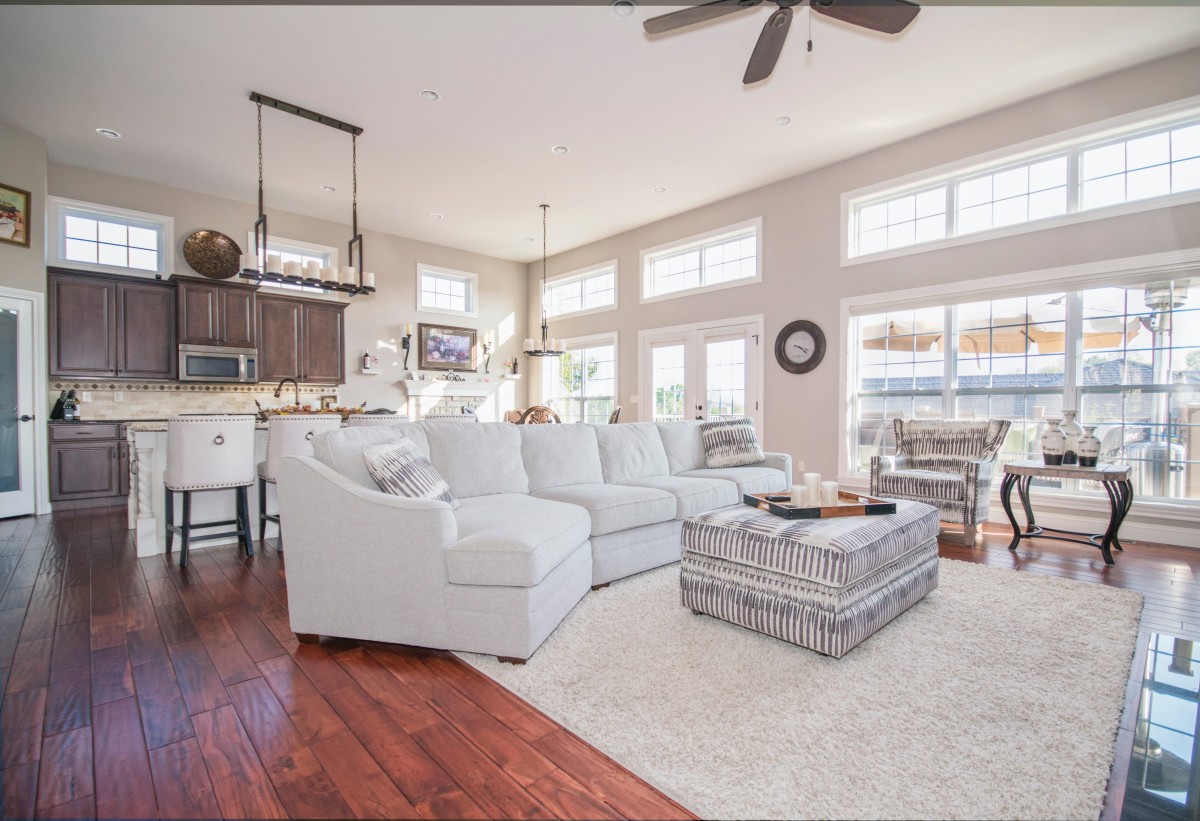 Free Images : apartment, architecture, bright day, business, canada ... What Home Buyers Look for in Functional and Stylish House Products